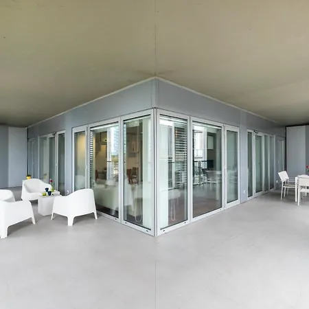 Diagonal Mar Breeze شقة برشلونة
